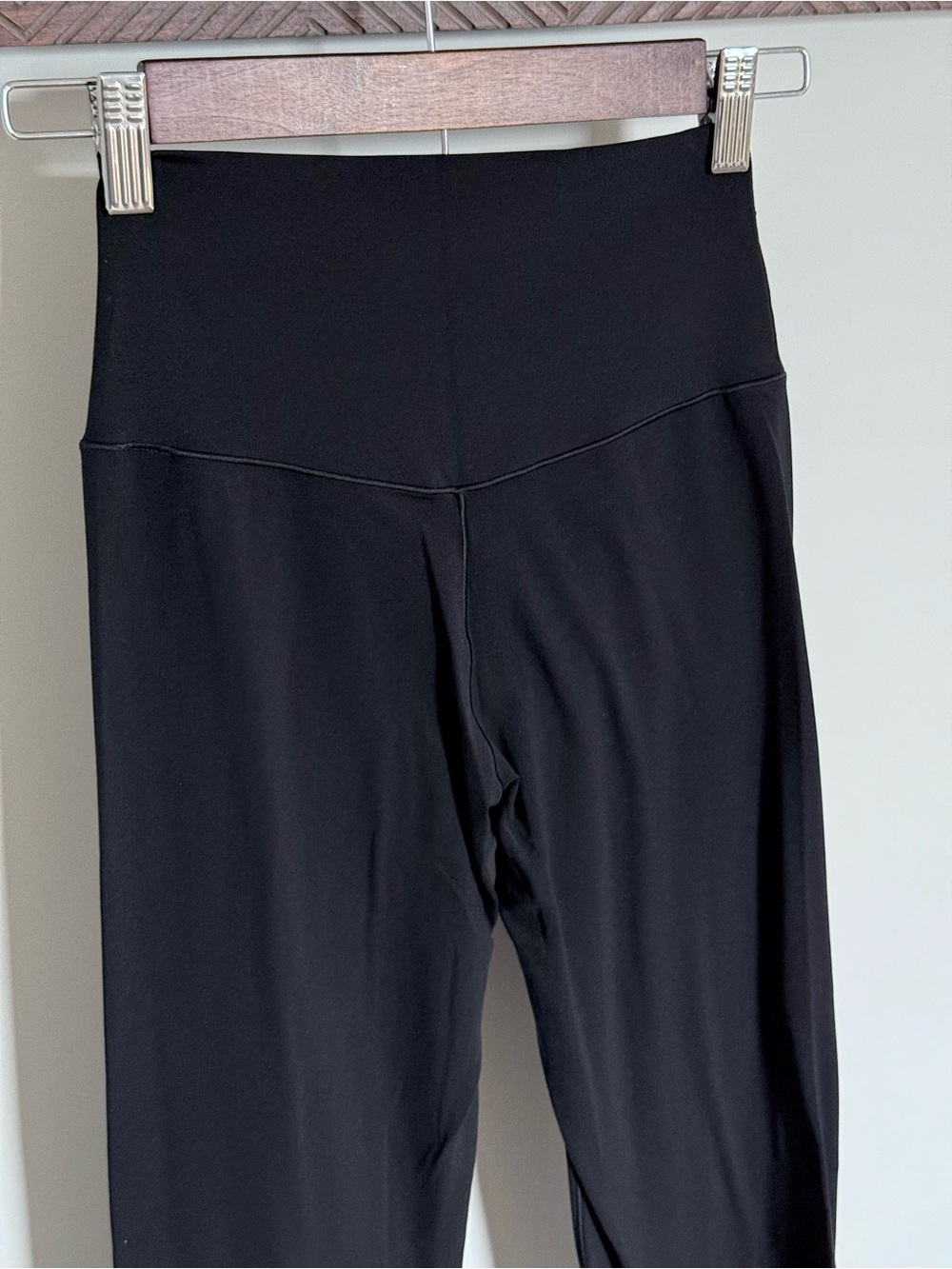 OFFLINE By Aerie Real Me High Waisted Crossover Flare Legging True Black Medium - Picture 7 of 13